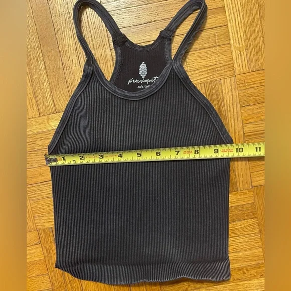 NWOT Free People Happiness Runs Long Crop Top Washed Black Size XS/S $40 - Picture 8 of 10